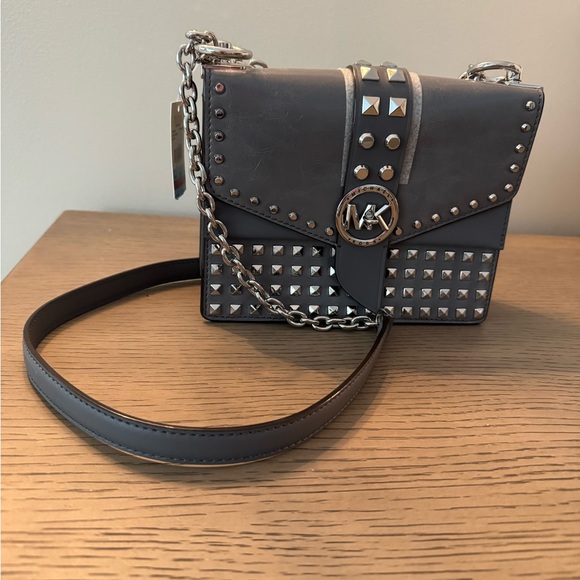 Michael Kors studded taupe bag - Picture 2 of 5